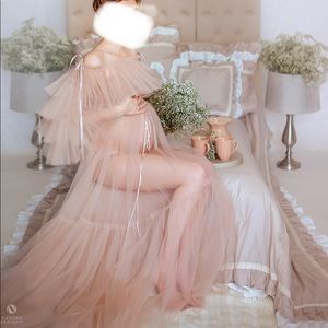 Katharina Hakaj “Leila” maternity gown